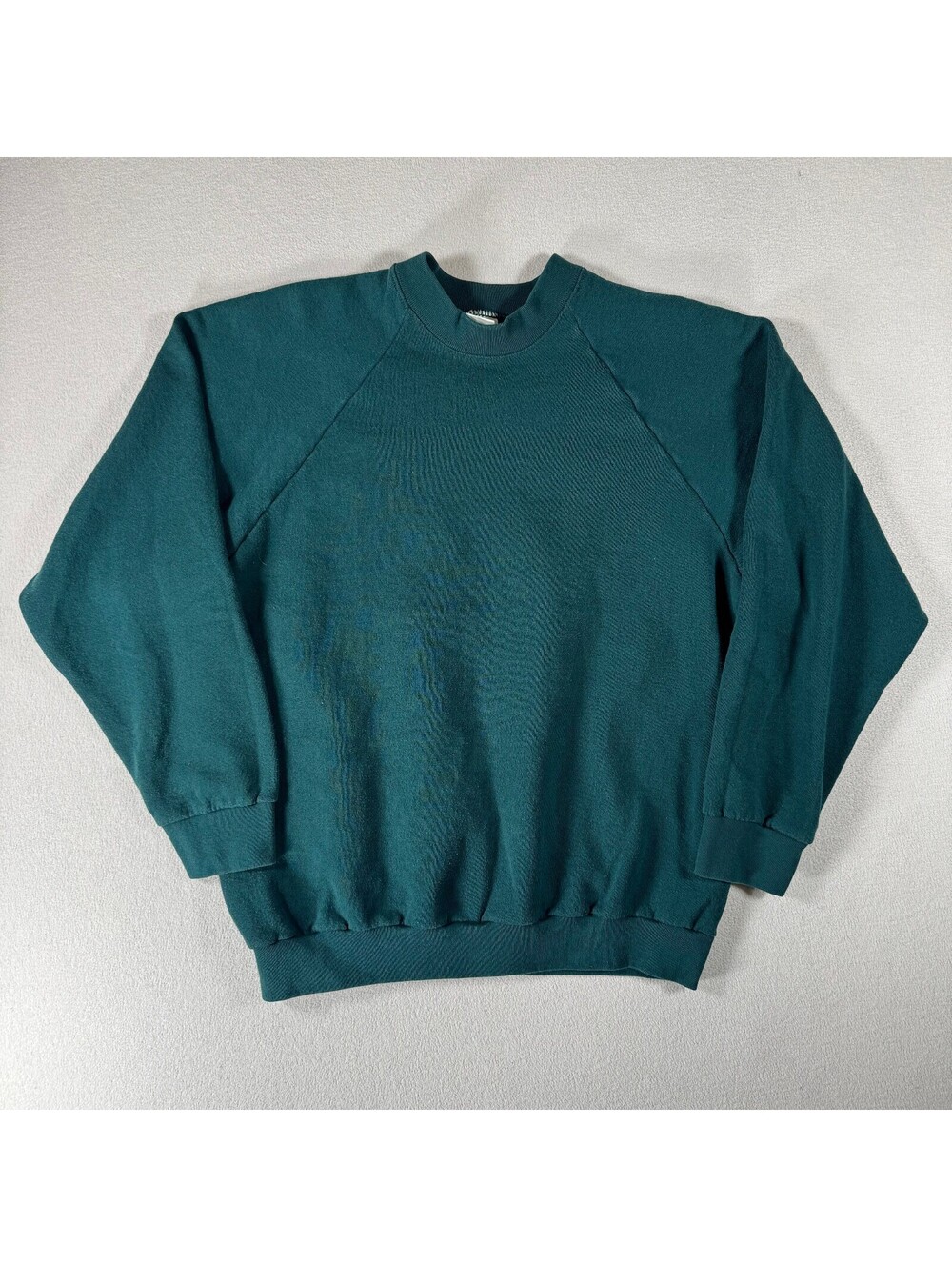 Vintage Dark Green Fruit of the Loom Crewneck Sweatshirt Size L
